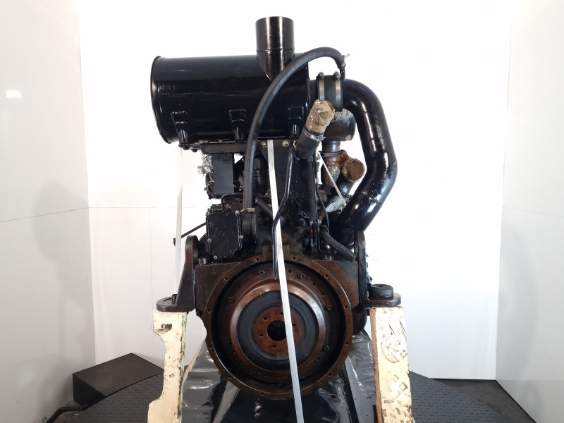 Iveco FPT F4HE9684E*J104 Engine (Plant) - Motor por Máquina de construção: foto 2 Iveco FPT F4HE9684E*J104 Engine (Plant) - Motor por Máquina de construção: foto 2