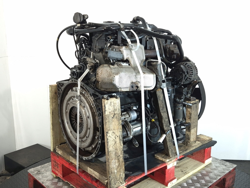 Iveco Tector 5 F4AFE411B*C007 Engine (Truck) - Motor por Camião: foto 1 Iveco Tector 5 F4AFE411B*C007 Engine (Truck) - Motor por Camião: foto 1