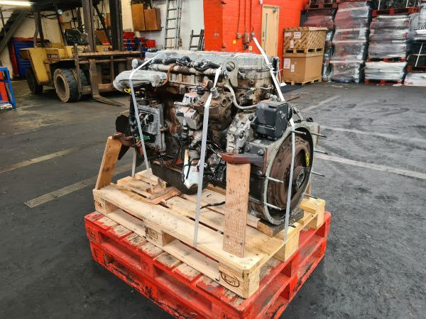 Iveco Tector 6ISB EUR3 - Motor por Camião: foto 1 Iveco Tector 6ISB EUR3 - Motor por Camião: foto 1