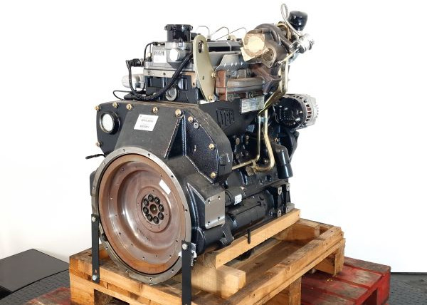 JCB 448 TCAG-121 Engine (Plant) DIESELMAX JCB GENERATOR ENGINE - Motor por Máquina de construção: foto 1 JCB 448 TCAG-121 Engine (Plant) DIESELMAX JCB GENERATOR ENGINE - Motor por Máquina de construção: foto 1