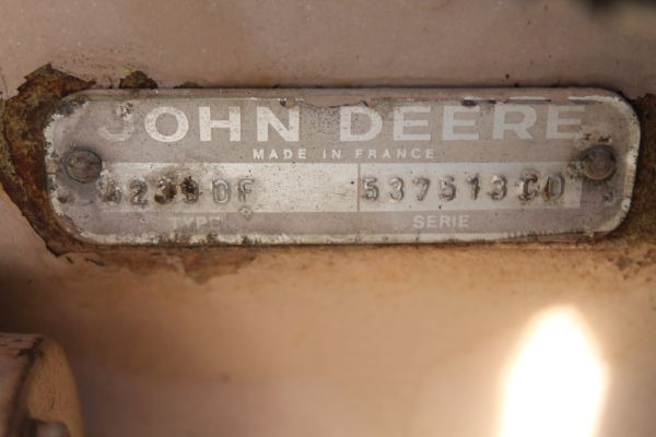 John Deere 4230 DF - Motor por Equipamento industrial: foto 3 John Deere 4230 DF - Motor por Equipamento industrial: foto 3