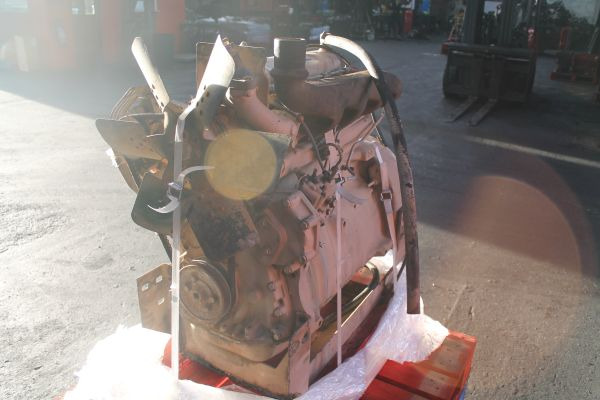 John Deere 4230 DF - Motor por Equipamento industrial: foto 4 John Deere 4230 DF - Motor por Equipamento industrial: foto 4