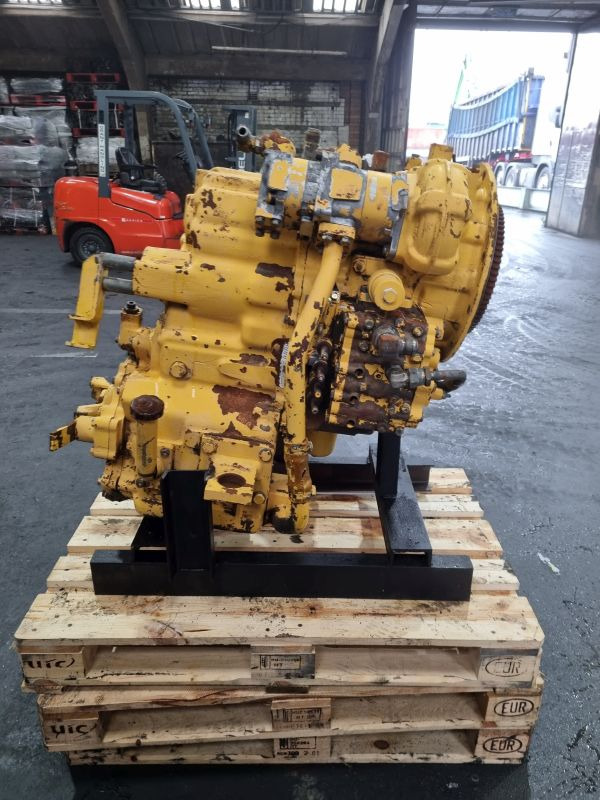 Komatsu 714-16-20002 Gearbox (Plant) - Caixa de velocidade por Máquina de construção: foto 2 Komatsu 714-16-20002 Gearbox (Plant) - Caixa de velocidade por Máquina de construção: foto 2