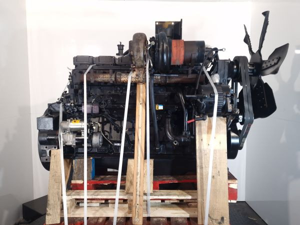 Komatsu SAA6D140E-2 Engine (Plant) PC800 Excavator - Motor por Máquina de construção: foto 4 Komatsu SAA6D140E-2 Engine (Plant) PC800 Excavator - Motor por Máquina de construção: foto 4