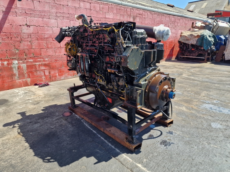 Komatsu SAA6D170E-5 Engine (Plant) - Motor por Máquina de construção: foto 3 Komatsu SAA6D170E-5 Engine (Plant) - Motor por Máquina de construção: foto 3