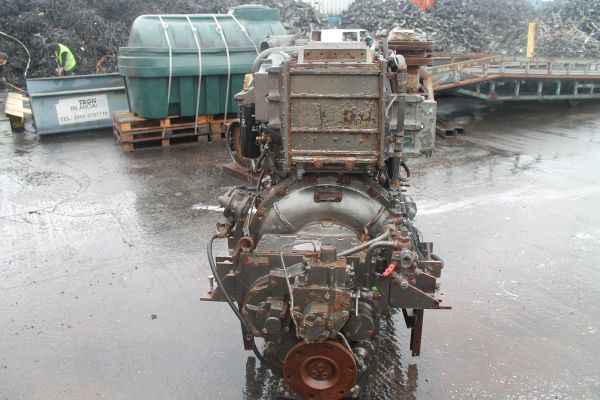 Motor por Equipamento industrial Komatsu SD140 / EM665A-A: foto 8