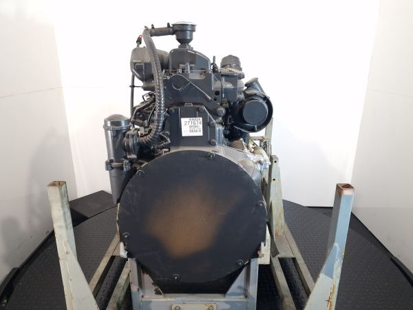 Mercedes Benz OM460LA.E3A/1-00 Engine (Industrial) CLAAS JAGUAR 930 NEW - Motor por Equipamento industrial: foto 2 Mercedes Benz OM460LA.E3A/1-00 Engine (Industrial) CLAAS JAGUAR 930 NEW - Motor por Equipamento industrial: foto 2