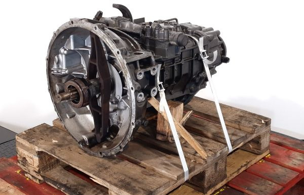 ZF 6S800TO MAN Spec Gearbox 2011 - Caixa de velocidade: foto 1 ZF 6S800TO MAN Spec Gearbox 2011 - Caixa de velocidade: foto 1