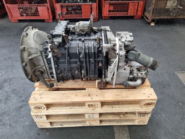 ZF 6S85 with voith Retarder Gearbox - Caixa de velocidade: foto 3 ZF 6S85 with voith Retarder Gearbox - Caixa de velocidade: foto 3