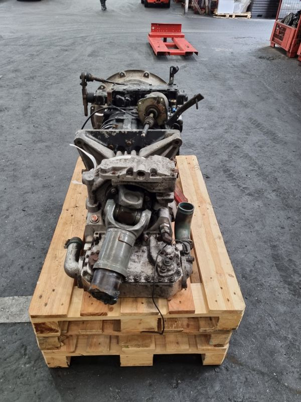ZF 6S85 with voith Retarder Gearbox - Caixa de velocidade: foto 5 ZF 6S85 with voith Retarder Gearbox - Caixa de velocidade: foto 5