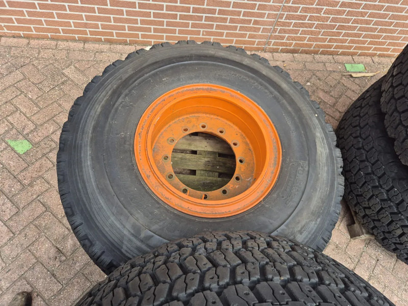 Bridgestone 20.5R25 - Pneu: foto 2 Bridgestone 20.5R25 - Pneu: foto 2