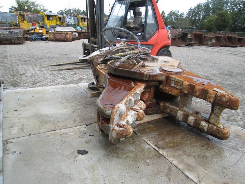 Demarec DRP60 - Britadeira móvel: foto 1 Demarec DRP60 - Britadeira móvel: foto 1