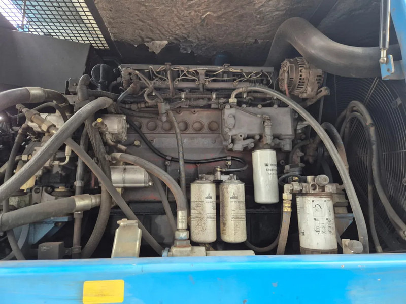 Fuchs MHL454 - Manipulador de material: foto 5 Fuchs MHL454 - Manipulador de material: foto 5