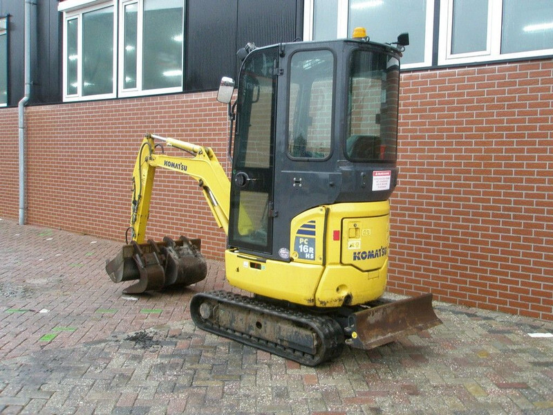 Komatsu PC16R-3HS - Mini escavadeira: foto 2 Komatsu PC16R-3HS - Mini escavadeira: foto 2