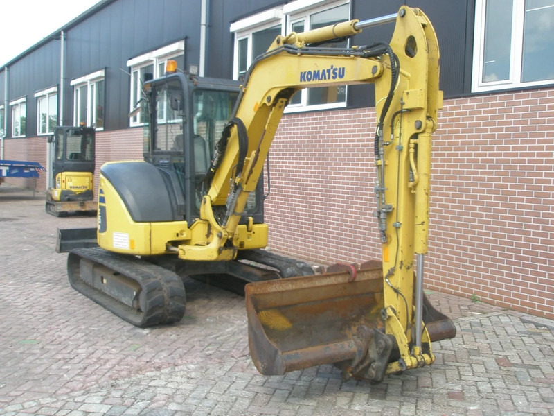 Komatsu PC45MR-3 - Mini escavadeira: foto 4 Komatsu PC45MR-3 - Mini escavadeira: foto 4