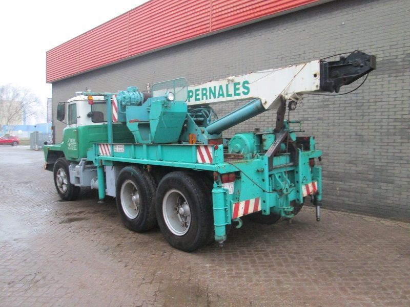 MACK DM807 - Camião grua, Grua móvel: foto 3 MACK DM807 - Camião grua, Grua móvel: foto 3