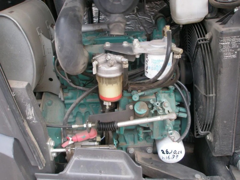 Mini escavadeira Volvo EC35D: foto 7