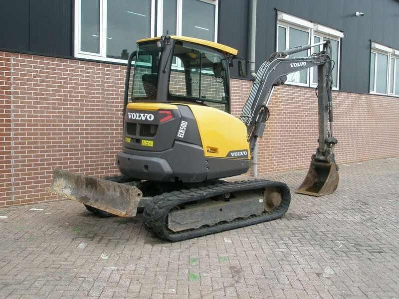Volvo ECR50D - Mini escavadeira: foto 4 Volvo ECR50D - Mini escavadeira: foto 4