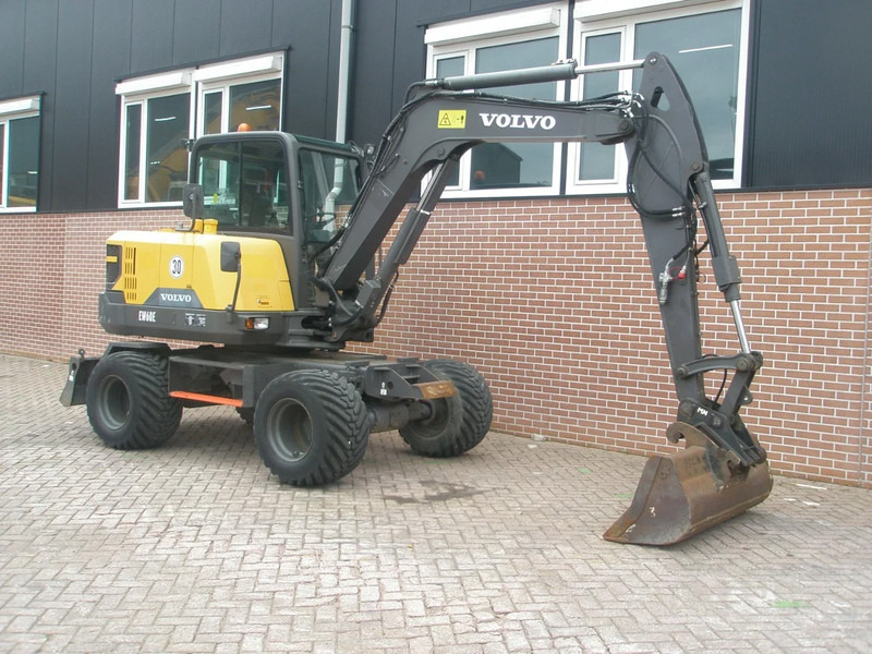 Volvo EW60E - Escavadeira de rodas: foto 4 Volvo EW60E - Escavadeira de rodas: foto 4