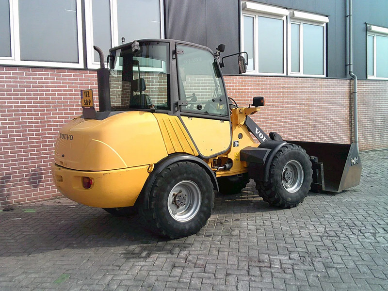 Volvo L25B - Pá carregadora de rodas: foto 3 Volvo L25B - Pá carregadora de rodas: foto 3