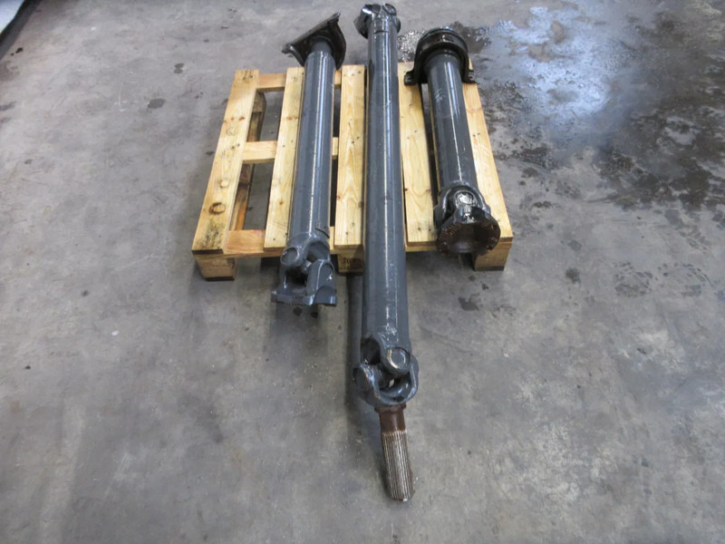 DAF 1700921//1708224 // L1=794/L2=2621/L3=1032 DAF LF 230 EURO 6 MODEL 2020 - Semi eixo por Camião: foto 2 DAF 1700921//1708224 // L1=794/L2=2621/L3=1032 DAF LF 230 EURO 6 MODEL 2020 - Semi eixo por Camião: foto 2