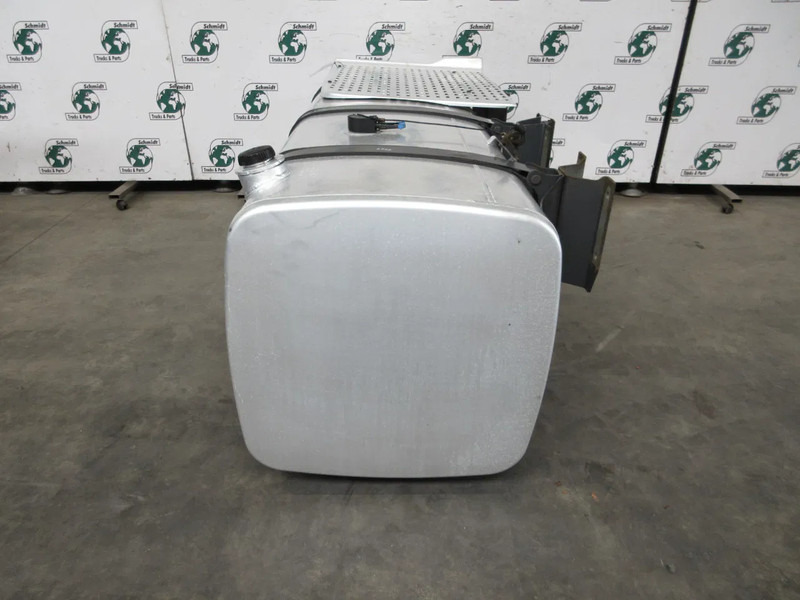 DAF 2140065 DIESELTANK DAF XF 480 EURO 6 MODEL 2021 950 LITER - Tanque de combustível por Camião: foto 4 DAF 2140065 DIESELTANK DAF XF 480 EURO 6 MODEL 2021 950 LITER - Tanque de combustível por Camião: foto 4