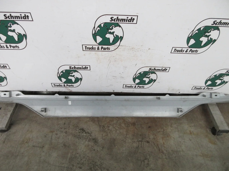 DAF 2340435//2340434 GRILL DEEL XG 480 MODEL 2023 - Cabine e interior por Camião: foto 2 DAF 2340435//2340434 GRILL DEEL XG 480 MODEL 2023 - Cabine e interior por Camião: foto 2