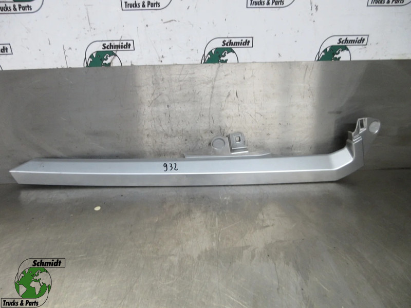 DAF 2340437//2340436 GRILL DEEL XG480 EURO 6 - Cabine e interior por Camião: foto 1 DAF 2340437//2340436 GRILL DEEL XG480 EURO 6 - Cabine e interior por Camião: foto 1