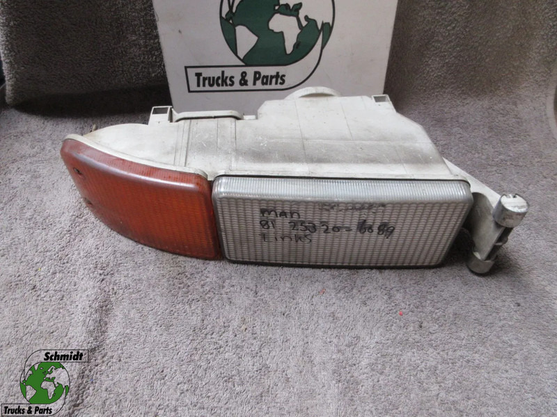 DAF 81.25320-6089 MISTLAMP MAN TGA EURO 6 LINKS - Farol nevoeiro por Camião: foto 1 DAF 81.25320-6089 MISTLAMP MAN TGA EURO 6 LINKS - Farol nevoeiro por Camião: foto 1