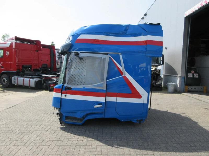 DAF DAF XG 480 CABINE MODEL 2023 - Cabine e interior por Camião: foto 3 DAF DAF XG 480 CABINE MODEL 2023 - Cabine e interior por Camião: foto 3