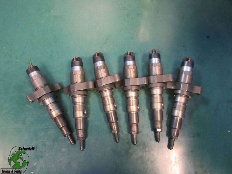 Iveco 4897271 INJECTORS IVECO EUROCARGO EURO 3 - Filtro de combustível por Camião: foto 1 Iveco 4897271 INJECTORS IVECO EUROCARGO EURO 3 - Filtro de combustível por Camião: foto 1