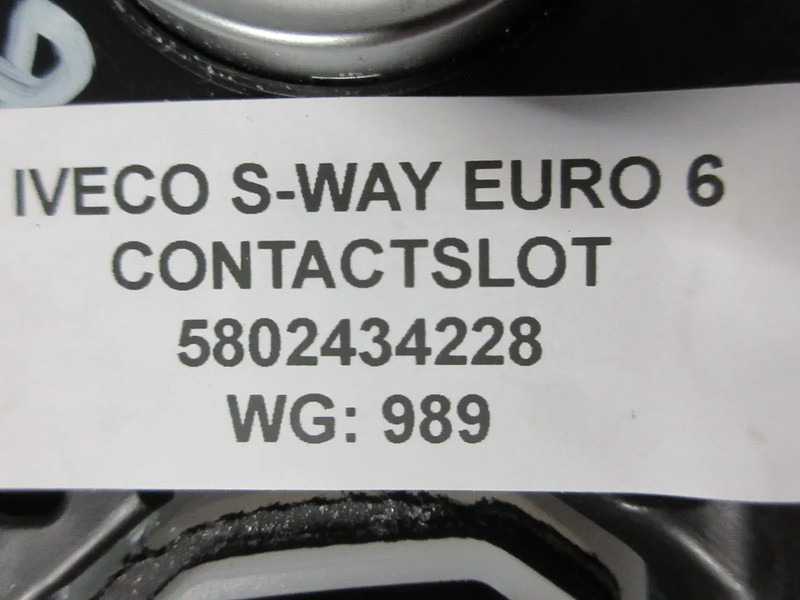 Iveco 5802434228 CONTACTSLOT IVECO S WAY EURO 6 - Sistema elétrico por Camião: foto 5 Iveco 5802434228 CONTACTSLOT IVECO S WAY EURO 6 - Sistema elétrico por Camião: foto 5