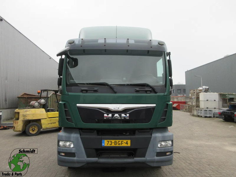 MAN MAN 18.250 TGM 18.250 EURO 6 CABINE MODEL 2018 - Cabine e interior por Camião: foto 1 MAN MAN 18.250 TGM 18.250 EURO 6 CABINE MODEL 2018 - Cabine e interior por Camião: foto 1