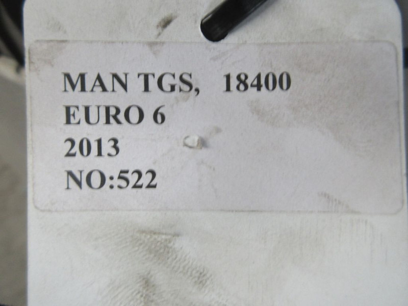 MAN TGS 81.06101-6790/ 81.06101-6786 RADIATEUR EURO 6 - Radiador por Camião: foto 3 MAN TGS 81.06101-6790/ 81.06101-6786 RADIATEUR EURO 6 - Radiador por Camião: foto 3