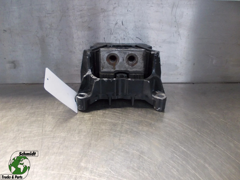 MAN TGX 81.96210-0674 MOTORSTEUN ACHTER EURO 6 - Motor e peças por Camião: foto 1 MAN TGX 81.96210-0674 MOTORSTEUN ACHTER EURO 6 - Motor e peças por Camião: foto 1