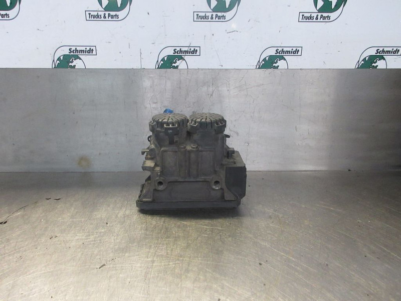 Mercedes-Benz A 000 429 58 24 EBS Modulator ACTOS EURO 6 - Peças de freio por Camião: foto 3 Mercedes-Benz A 000 429 58 24 EBS Modulator ACTOS EURO 6 - Peças de freio por Camião: foto 3
