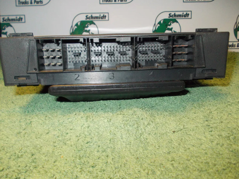 Mercedes-Benz A 003 446 74 02 MERCEDES CPC3 MODULEN EURO 6 MP4 - Sistema elétrico por Camião: foto 4 Mercedes-Benz A 003 446 74 02 MERCEDES CPC3 MODULEN EURO 6 MP4 - Sistema elétrico por Camião: foto 4