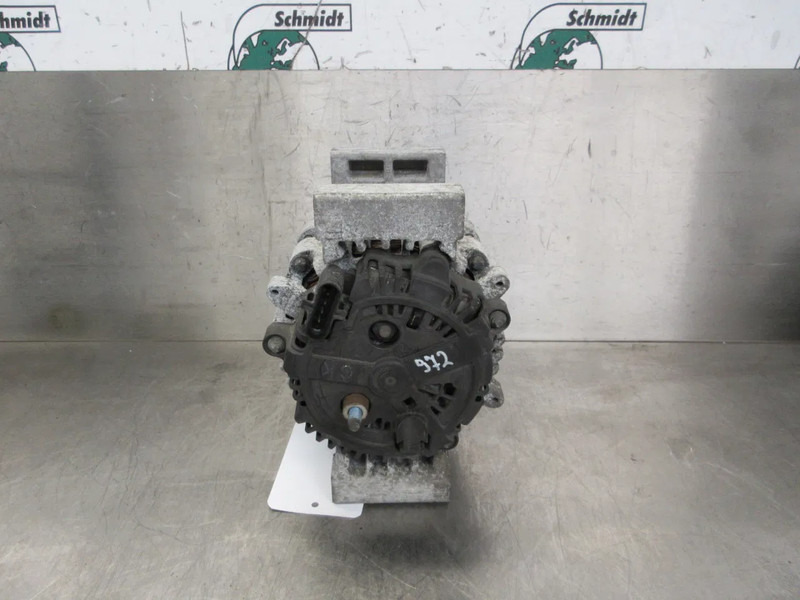 Mercedes-Benz A 015 154 03 02 DYNAMO MERCEDES BENZ 1833 MP4 EURO 6 - Alternador por Camião: foto 2 Mercedes-Benz A 015 154 03 02 DYNAMO MERCEDES BENZ 1833 MP4 EURO 6 - Alternador por Camião: foto 2