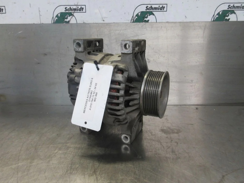 Mercedes-Benz A 015 154 13 02/A 015 154 24 02/A 015 154 02 02 /A 015 154 15 02 DYNAMO ACTROS EURO 6 - Alternador por Camião: foto 4 Mercedes-Benz A 015 154 13 02/A 015 154 24 02/A 015 154 02 02 /A 015 154 15 02 DYNAMO ACTROS EURO 6 - Alternador por Camião: foto 4
