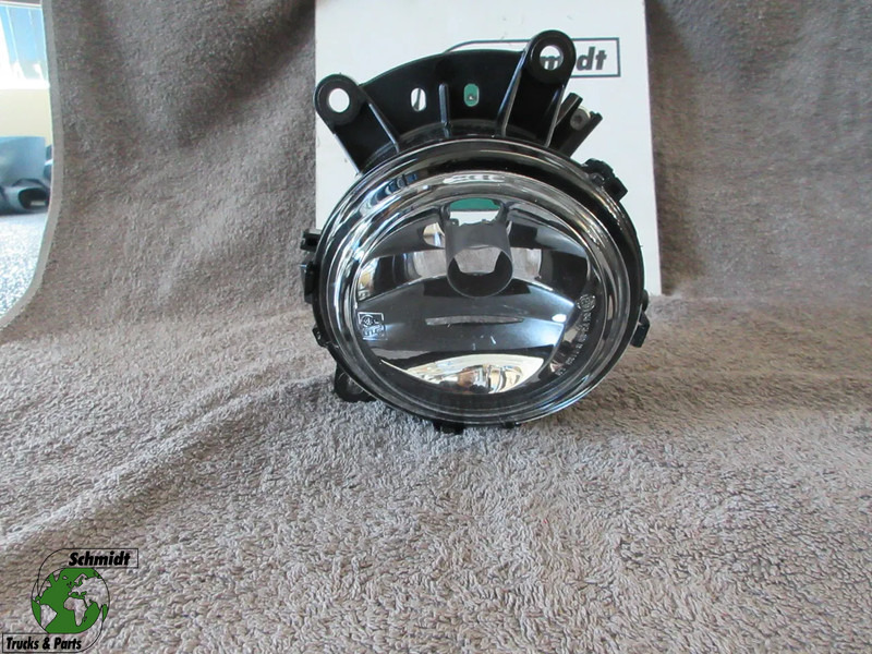 Mercedes-Benz A 960 820 04 56 // A 960 820 05 56 R+L MISTLAMP NIEUWE ACTROS MP4 - Farol nevoeiro por Camião: foto 1 Mercedes-Benz A 960 820 04 56 // A 960 820 05 56 R+L MISTLAMP NIEUWE ACTROS MP4 - Farol nevoeiro por Camião: foto 1