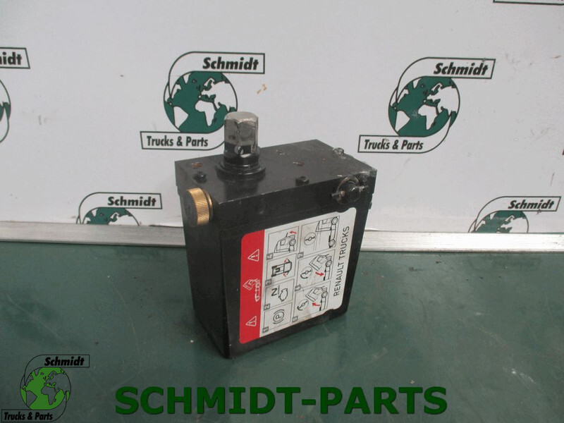 Renault 7421726535 Kantel Pomp - Hidráulica por Camião: foto 1 Renault 7421726535 Kantel Pomp - Hidráulica por Camião: foto 1