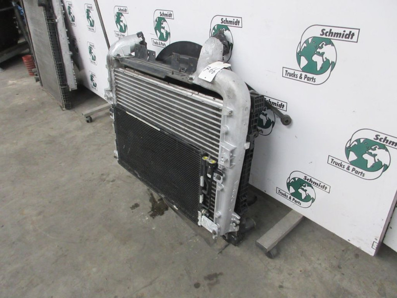 Scania 1769999/1847233/ RADIATEUR INTERCOOLER SCANIA P270 EURO 5 - Radiador por Camião: foto 3 Scania 1769999/1847233/ RADIATEUR INTERCOOLER SCANIA P270 EURO 5 - Radiador por Camião: foto 3