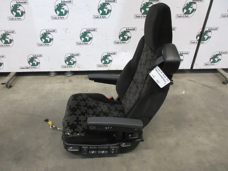 Scania 2601039 // 2499362 STOEL SCANIA R 410 EURO 6 NGS - Banco por Camião: foto 4 Scania 2601039 // 2499362 STOEL SCANIA R 410 EURO 6 NGS - Banco por Camião: foto 4