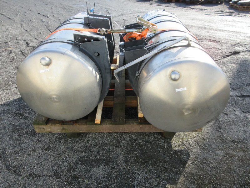 Scania 2859387 // 2782051 // 2859386 // 2782050 LNG TANKS SCANIA R 410 NGS 2021 - Tanque de combustível por Camião: foto 3 Scania 2859387 // 2782051 // 2859386 // 2782050 LNG TANKS SCANIA R 410 NGS 2021 - Tanque de combustível por Camião: foto 3