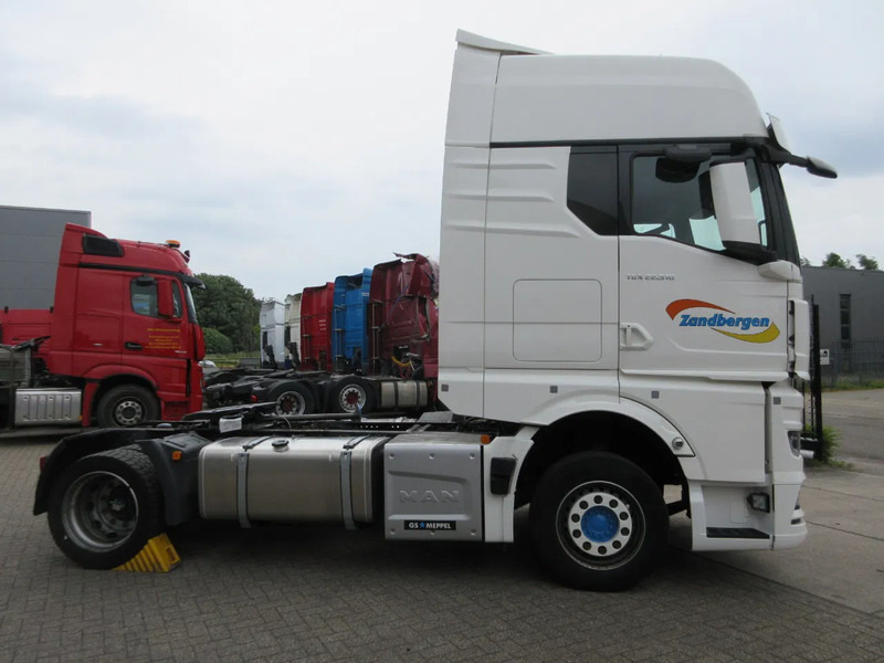 MAN TGX 18.510 - Tractor: foto 4 MAN TGX 18.510 - Tractor: foto 4