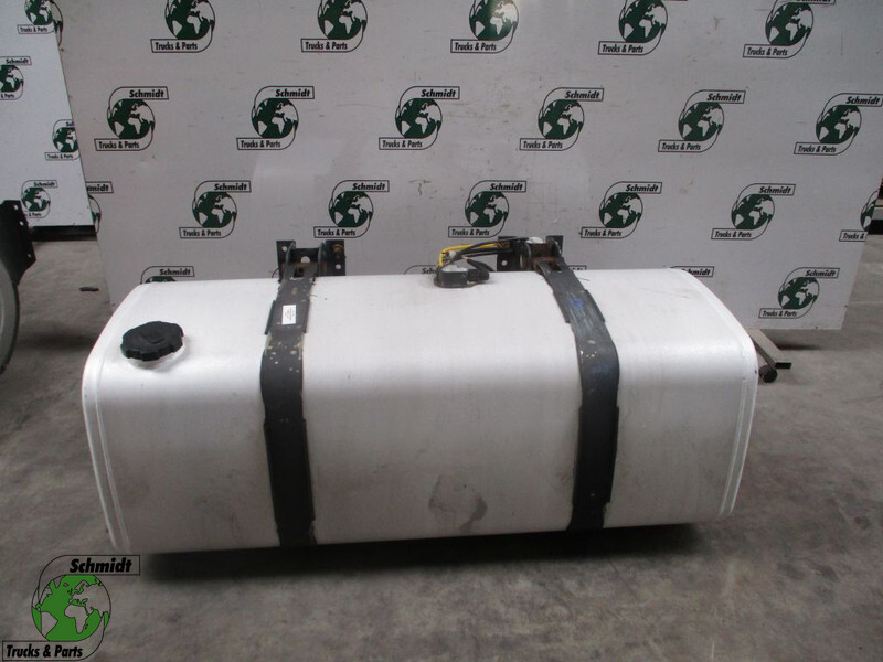 Volvo 20504492 0DIESELTANK 450 LITER FH FM - Tanque de combustível por Camião: foto 1 Volvo 20504492 0DIESELTANK 450 LITER FH FM - Tanque de combustível por Camião: foto 1