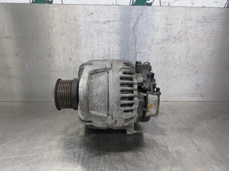 Volvo 22218393 // 22591472 DYNAMO VOLVO FM 370 EURO 6 - Alternador por Camião: foto 3 Volvo 22218393 // 22591472 DYNAMO VOLVO FM 370 EURO 6 - Alternador por Camião: foto 3