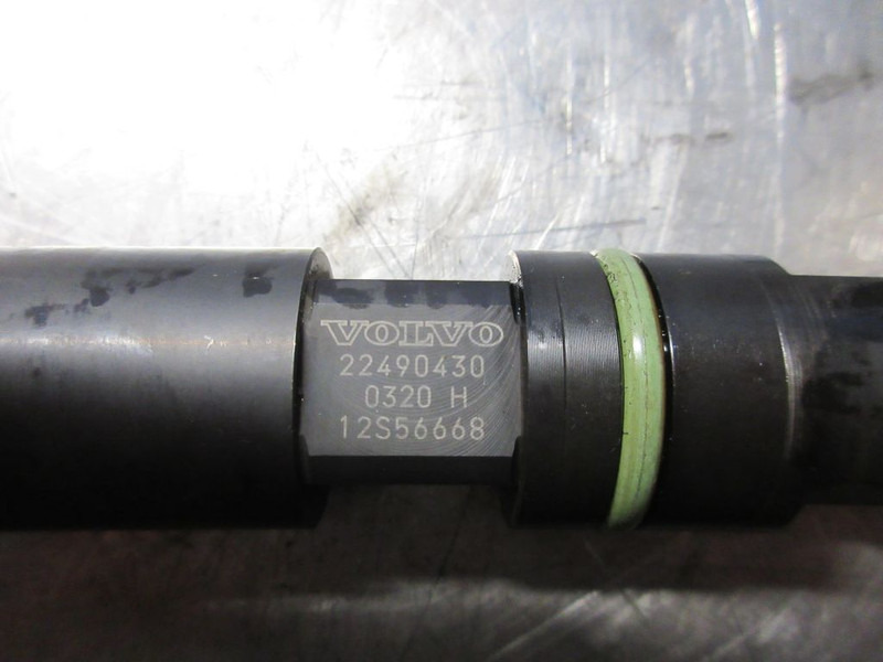 Volvo 22490430 INJECTOR VOLVO FL 210 EURO 6 - Filtro de combustível por Camião: foto 3 Volvo 22490430 INJECTOR VOLVO FL 210 EURO 6 - Filtro de combustível por Camião: foto 3