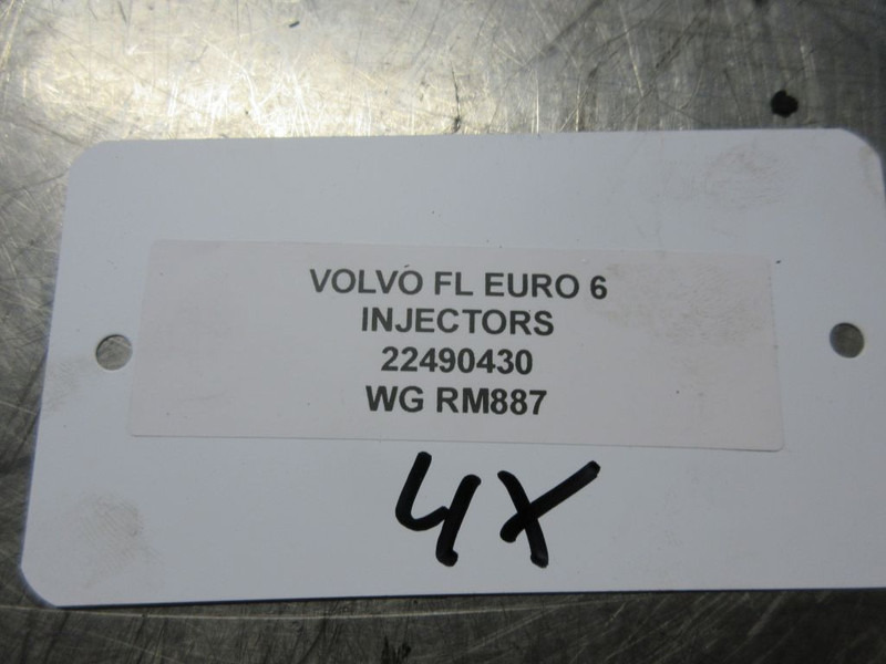 Volvo 22490430 INJECTOR VOLVO FL 210 EURO 6 - Filtro de combustível por Camião: foto 4 Volvo 22490430 INJECTOR VOLVO FL 210 EURO 6 - Filtro de combustível por Camião: foto 4