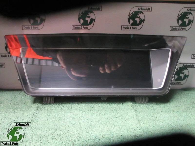 Volvo 23595812 INSTRUMENTENPANEEL VOLVO FM 330 EURO 6 MODEL 2023 - Painel de instrumentos por Camião: foto 1 Volvo 23595812 INSTRUMENTENPANEEL VOLVO FM 330 EURO 6 MODEL 2023 - Painel de instrumentos por Camião: foto 1